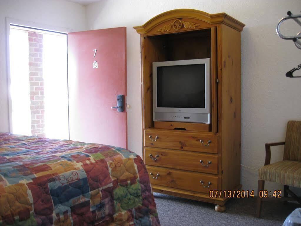 Gering Circle S Lodge מראה חיצוני תמונה